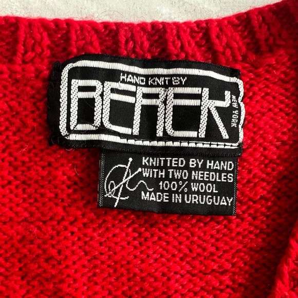 Rare Vintage BEREK 100% Wool Holiday Knitted
Christmas Sweater Vest Size Medium - Picture 4 of 14